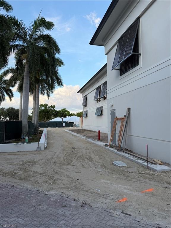 WINDWARD CAY - Residential