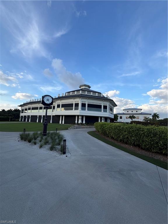 WINDWARD CAY - Residential