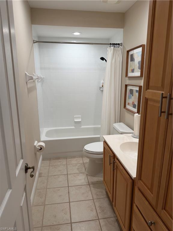 WINDWARD CAY - Residential