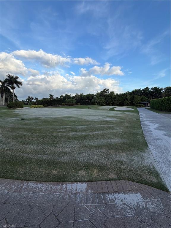WINDWARD CAY - Residential