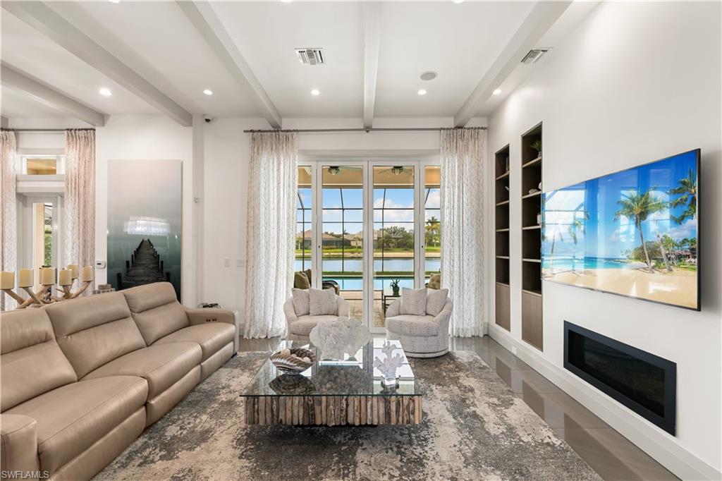 SPARROW CAY - Residential