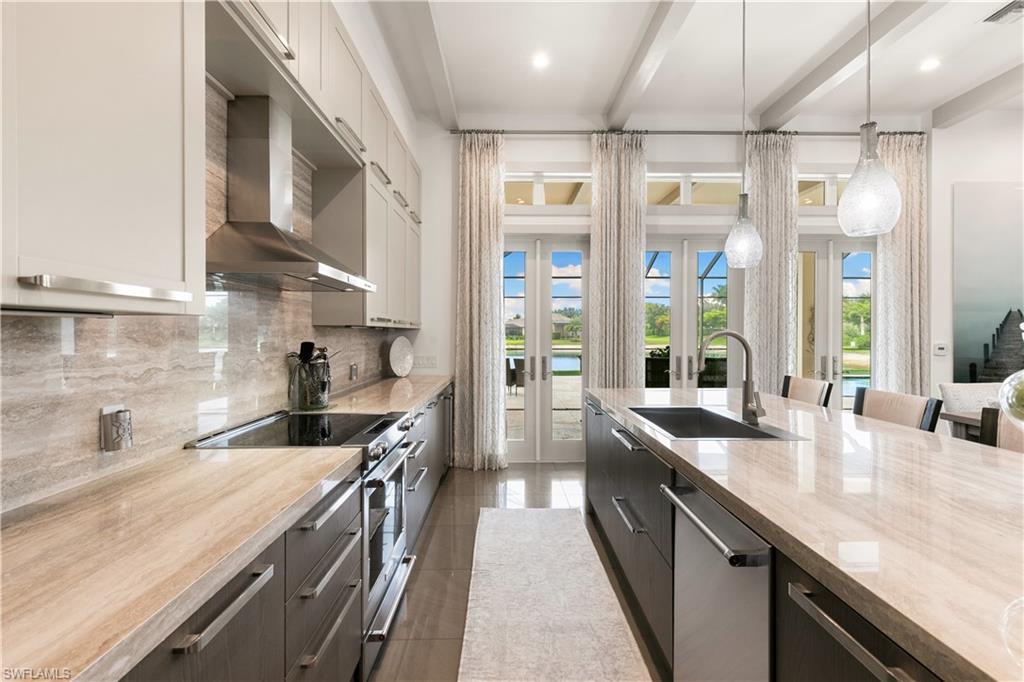 SPARROW CAY - Residential