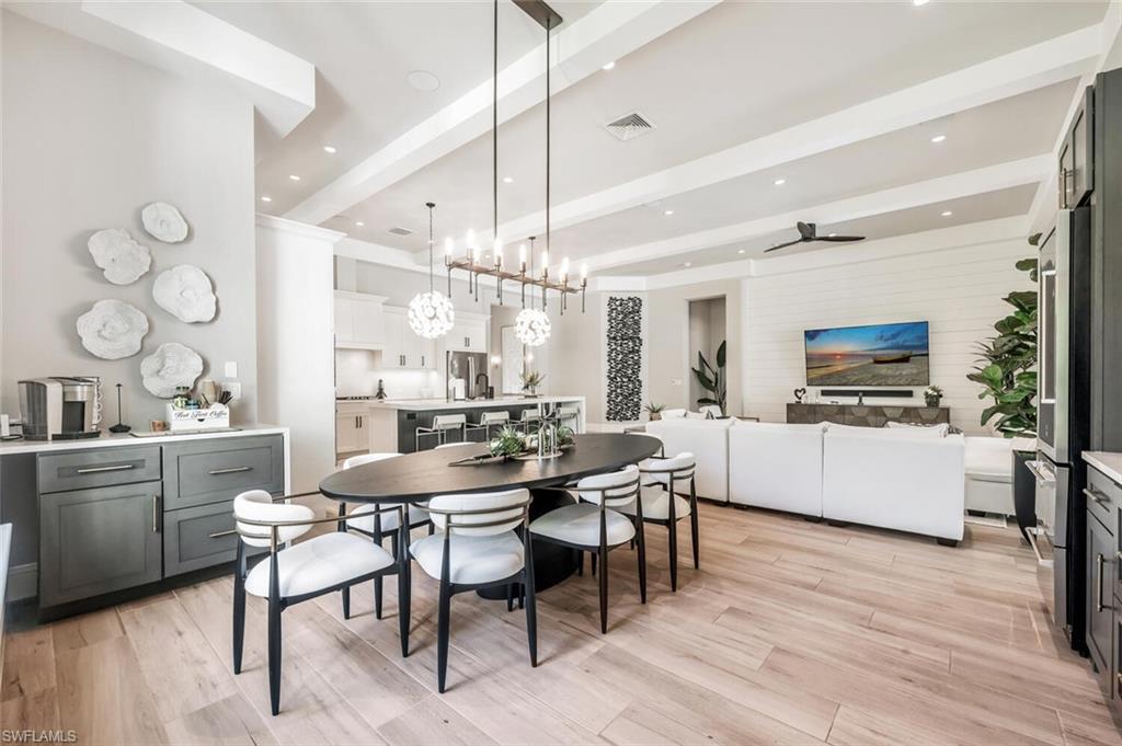 QUAIL WEST - Residential