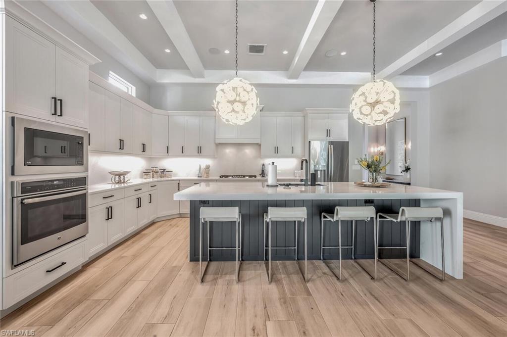 QUAIL WEST - Residential