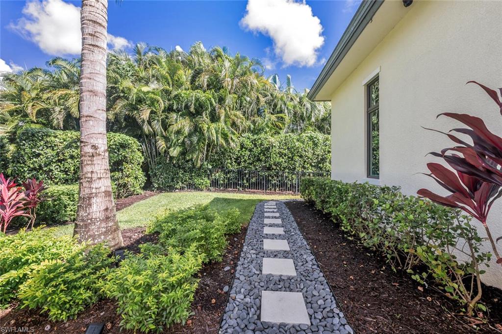 QUAIL WEST - Residential