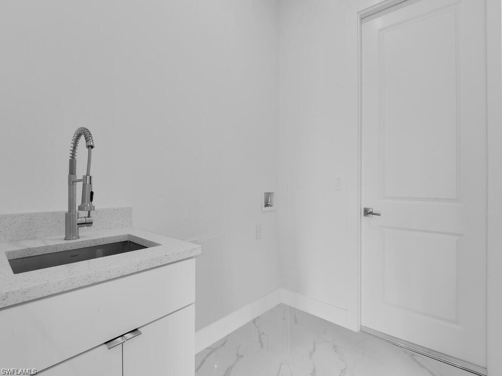 FORT MYERS - Residential