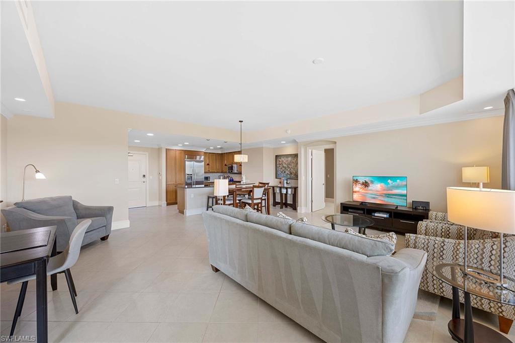 THE STRADA - Residential Lease
