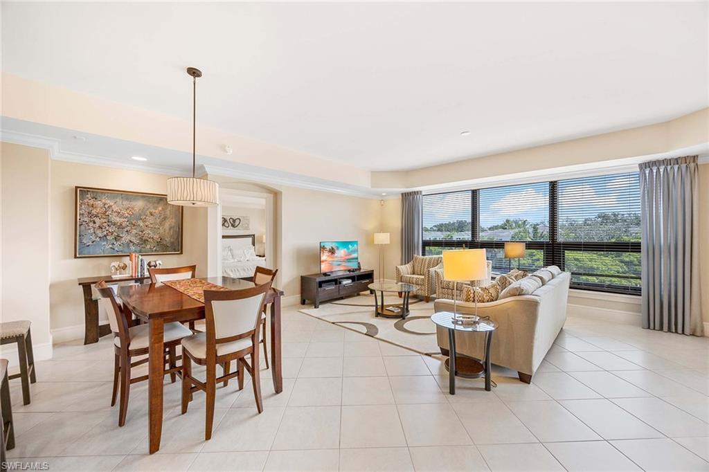 THE STRADA - Residential Lease