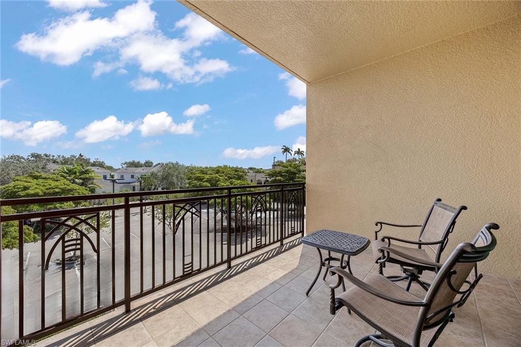 THE STRADA - Residential Lease