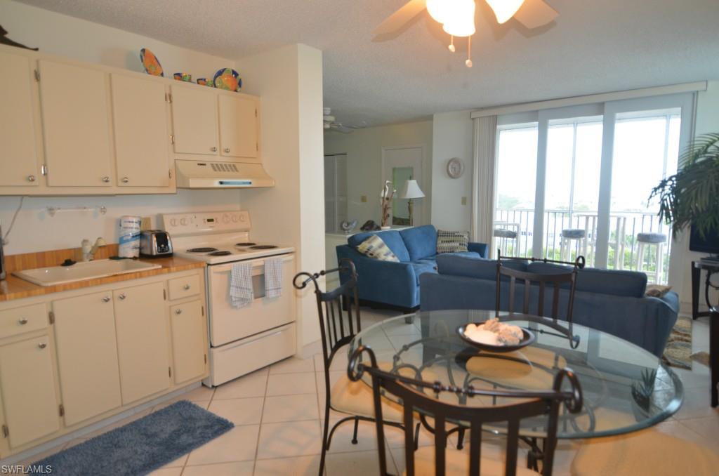 BEACH AND TENNIS CLUB - Residential