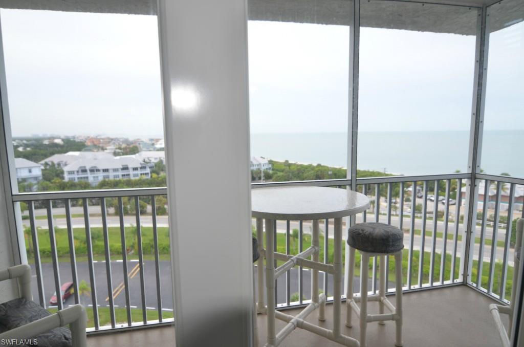 BEACH AND TENNIS CLUB - Residential