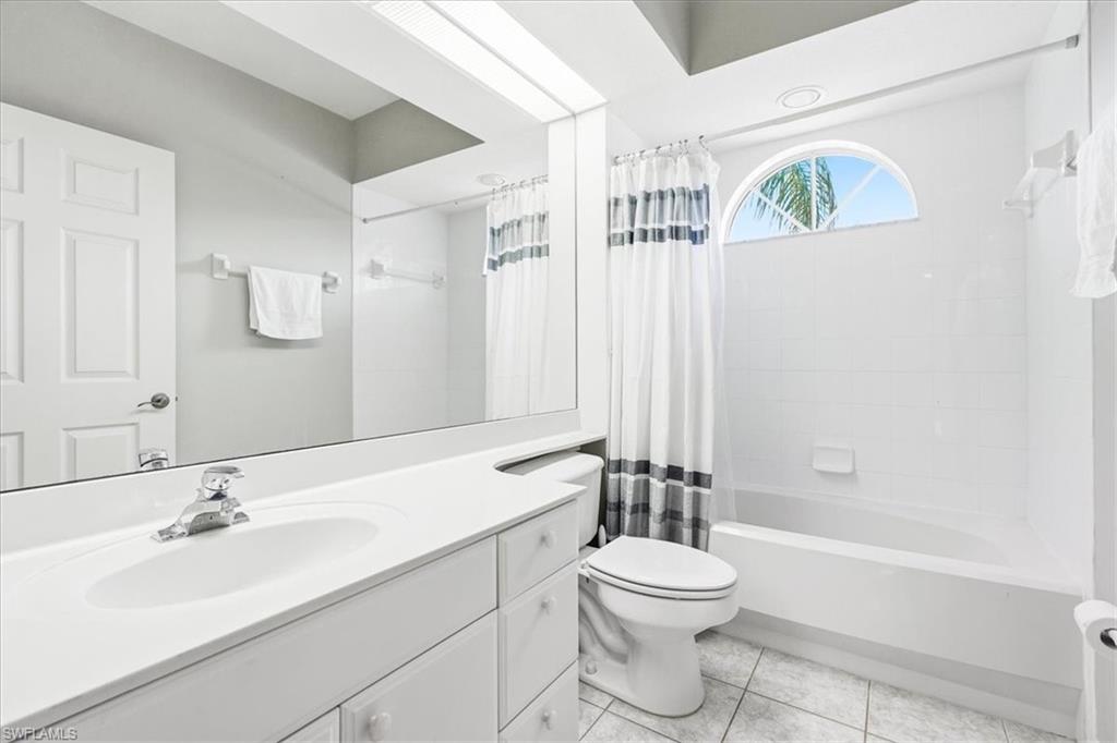 LIGHTHOUSE BAY - Residential