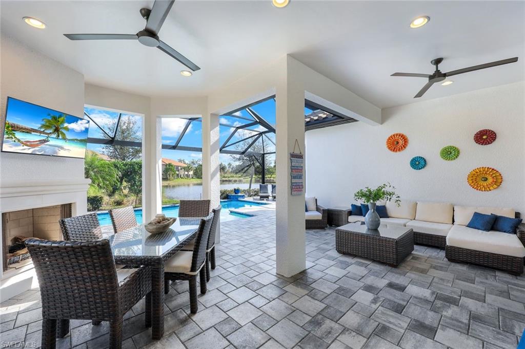 ESPLANADE - Residential