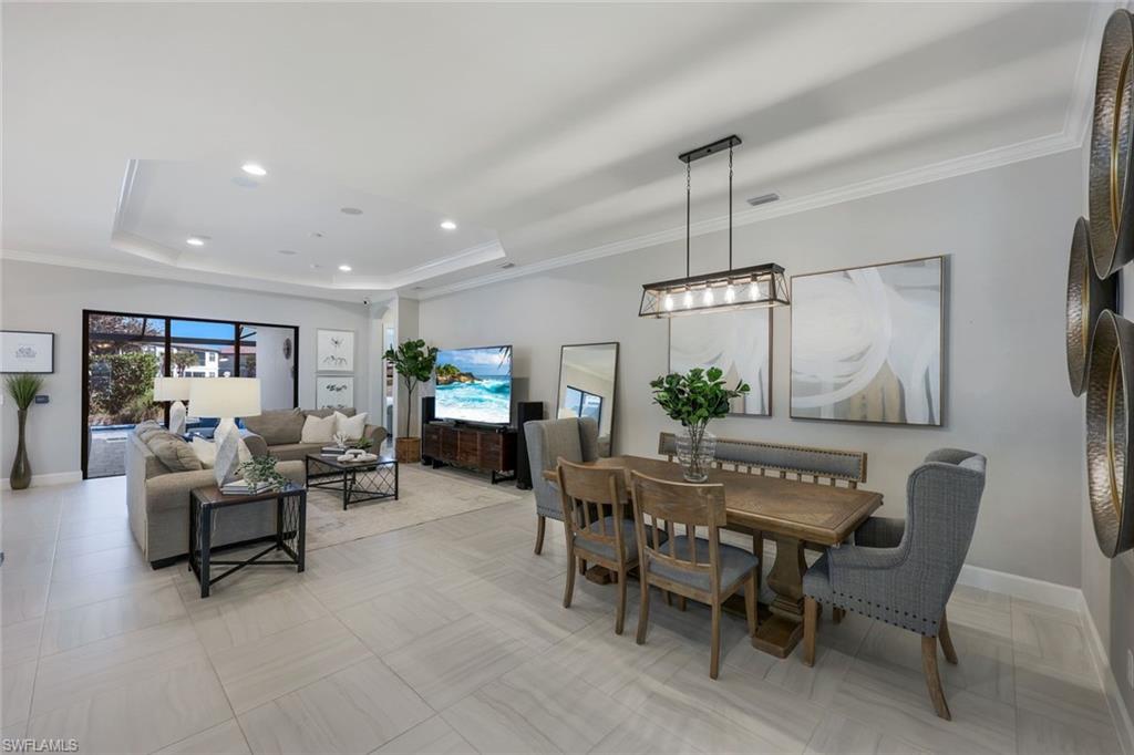 ESPLANADE - Residential