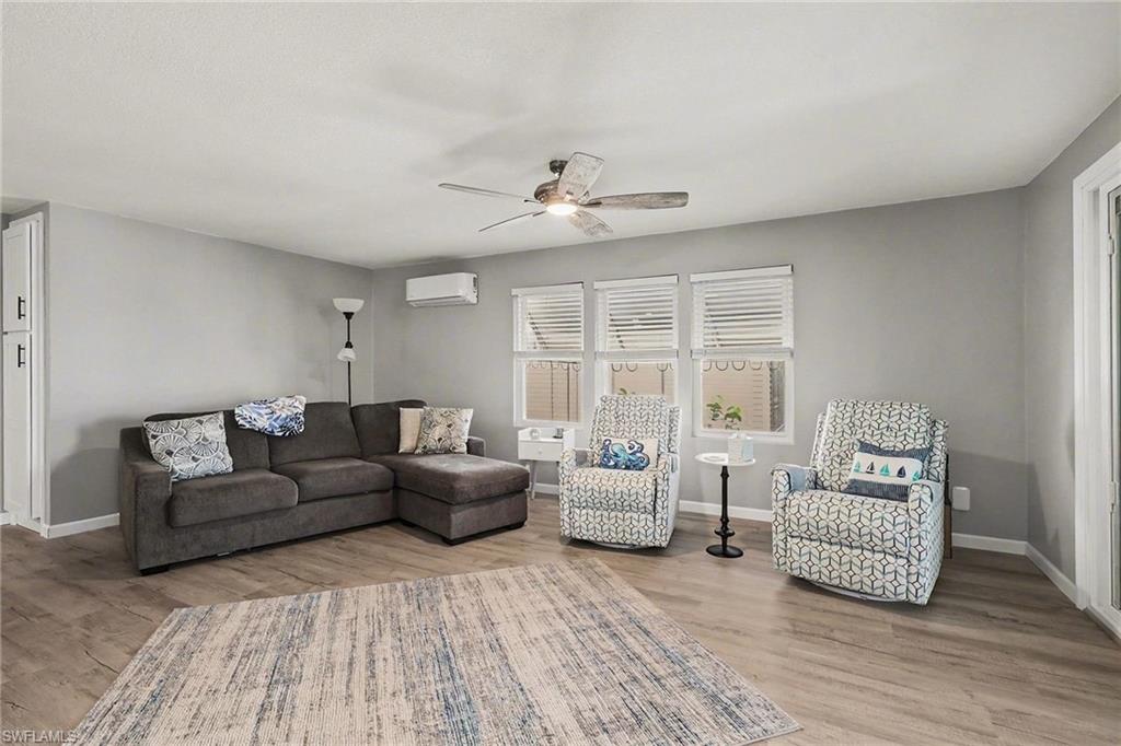 BAYSIDE ESTATES - Residential