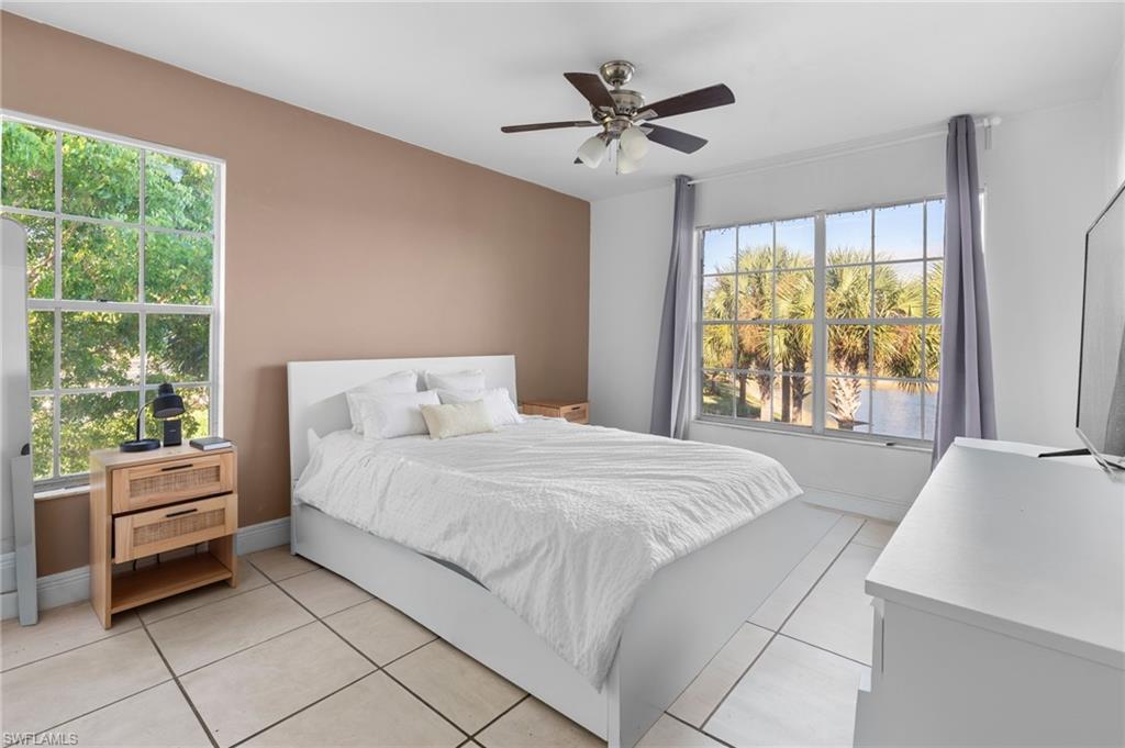 GRANADA LAKES - Residential