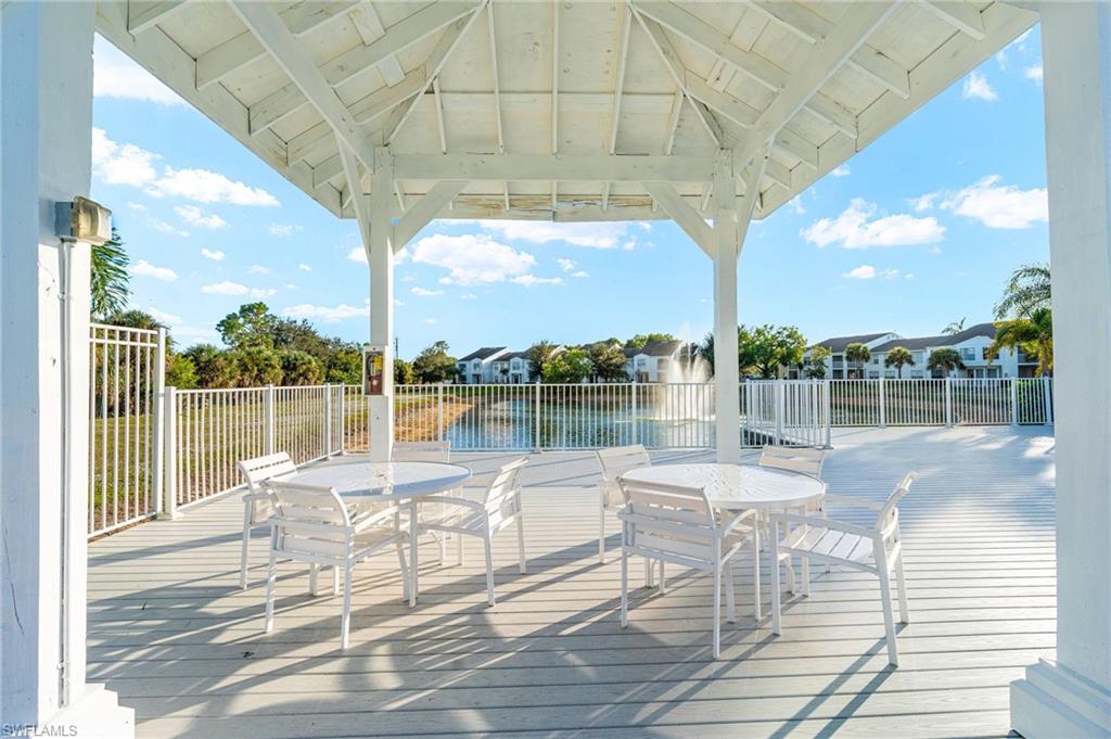 GRANADA LAKES - Residential