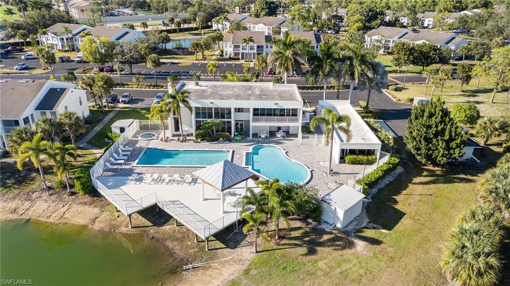GRANADA LAKES - Residential
