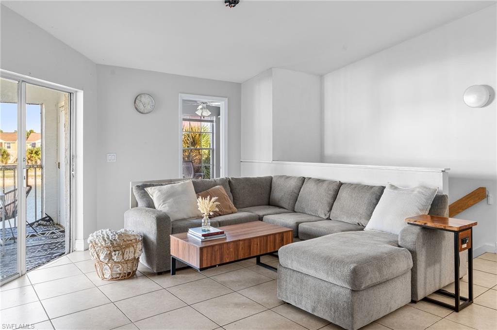 GRANADA LAKES - Residential