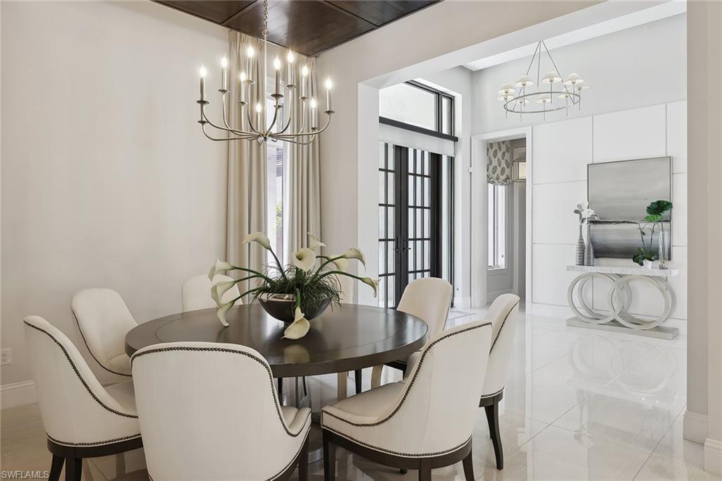 MOORINGS - Residential