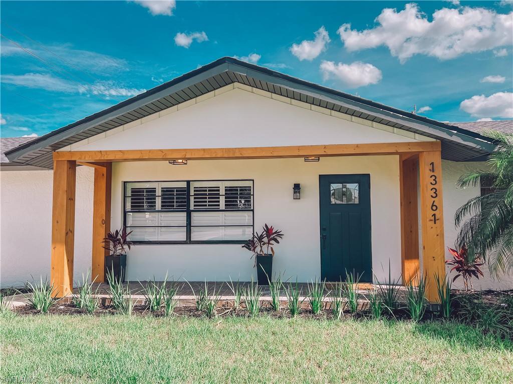 FORT MYERS SHORES - Residential