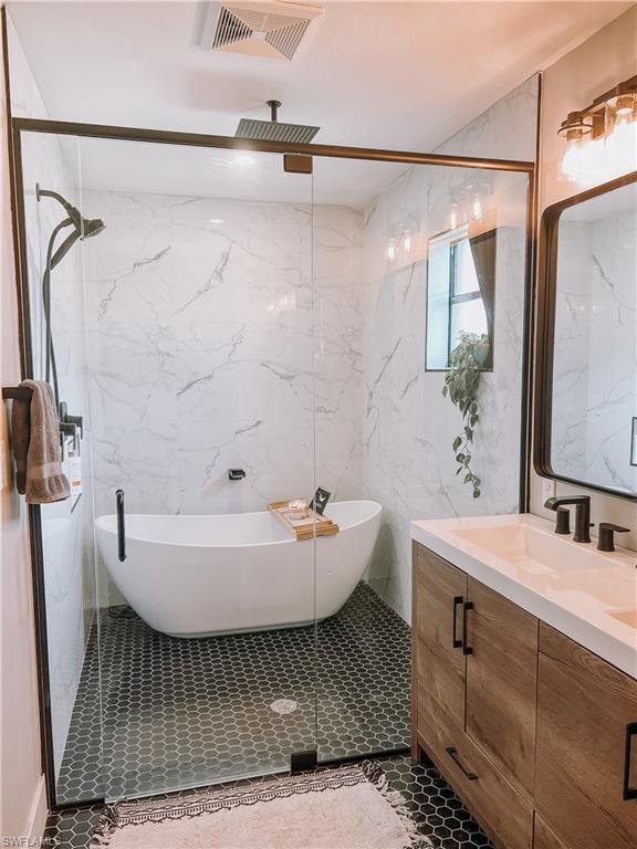 FORT MYERS SHORES - Residential