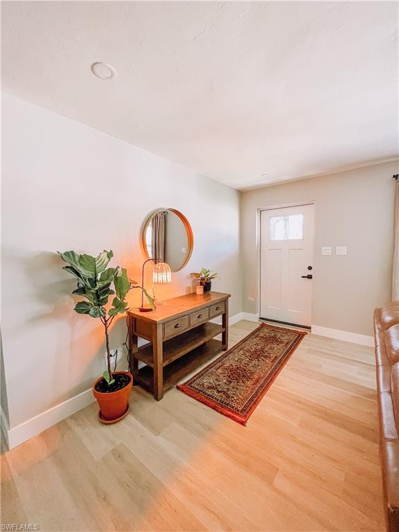 FORT MYERS SHORES - Residential