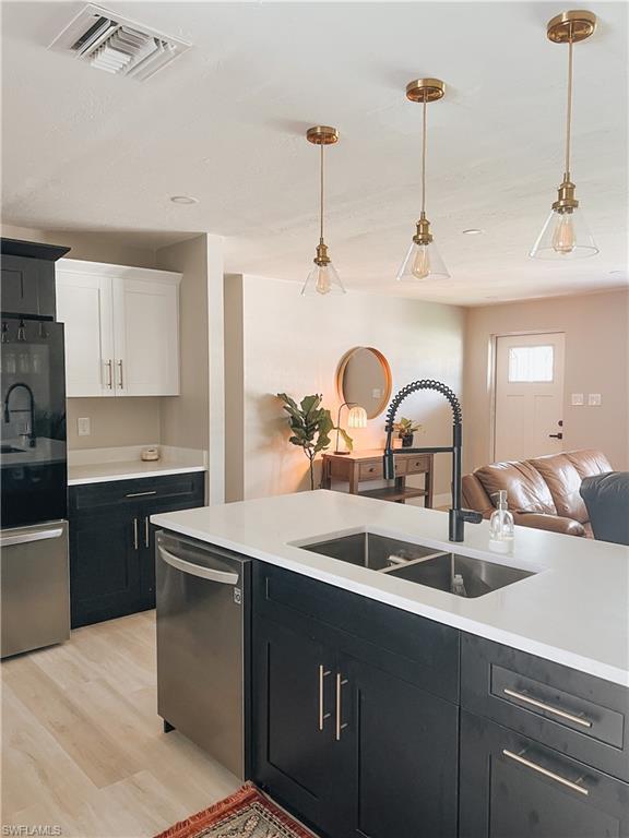 FORT MYERS SHORES - Residential