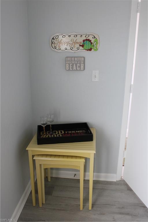 ESTUARY I - Residential Lease