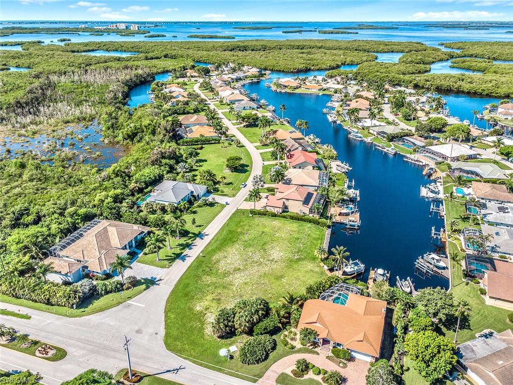 PALM ACRES - Land