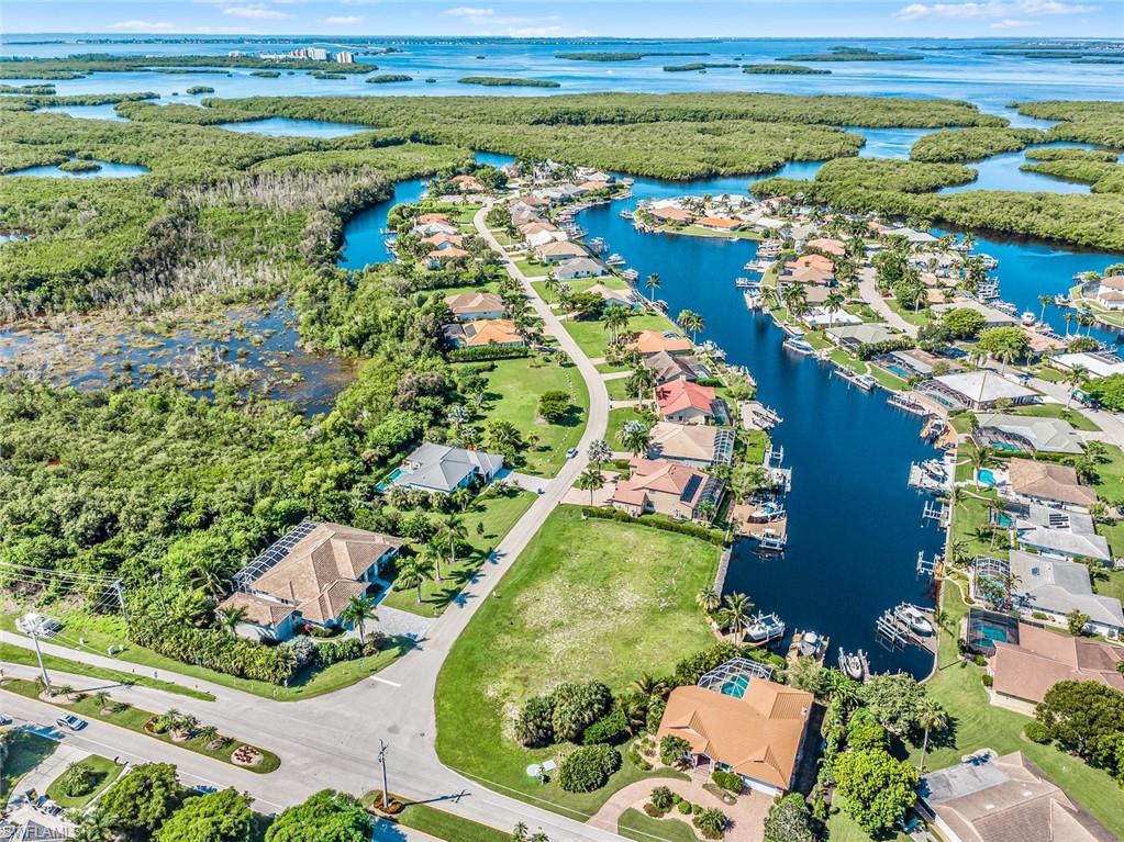 PALM ACRES - Land