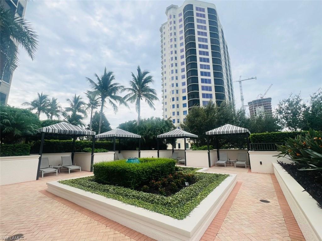 FLORENCIA - Residential Lease