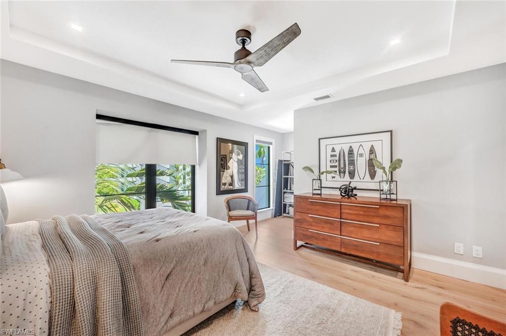 AQUALANE SHORES - Residential Lease
