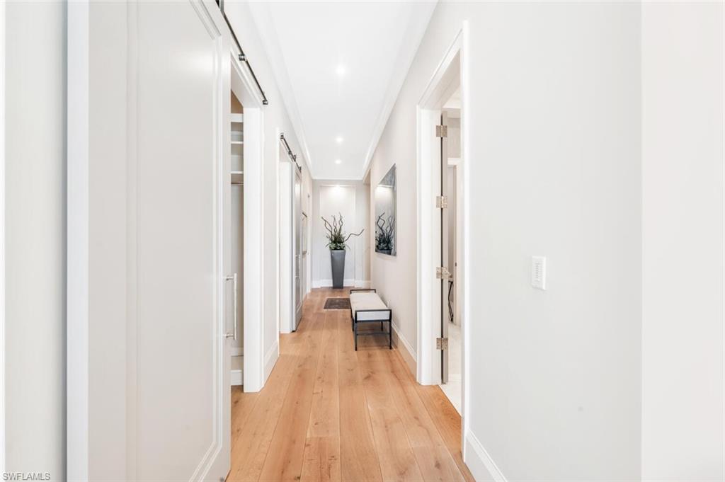 AQUALANE SHORES - Residential Lease