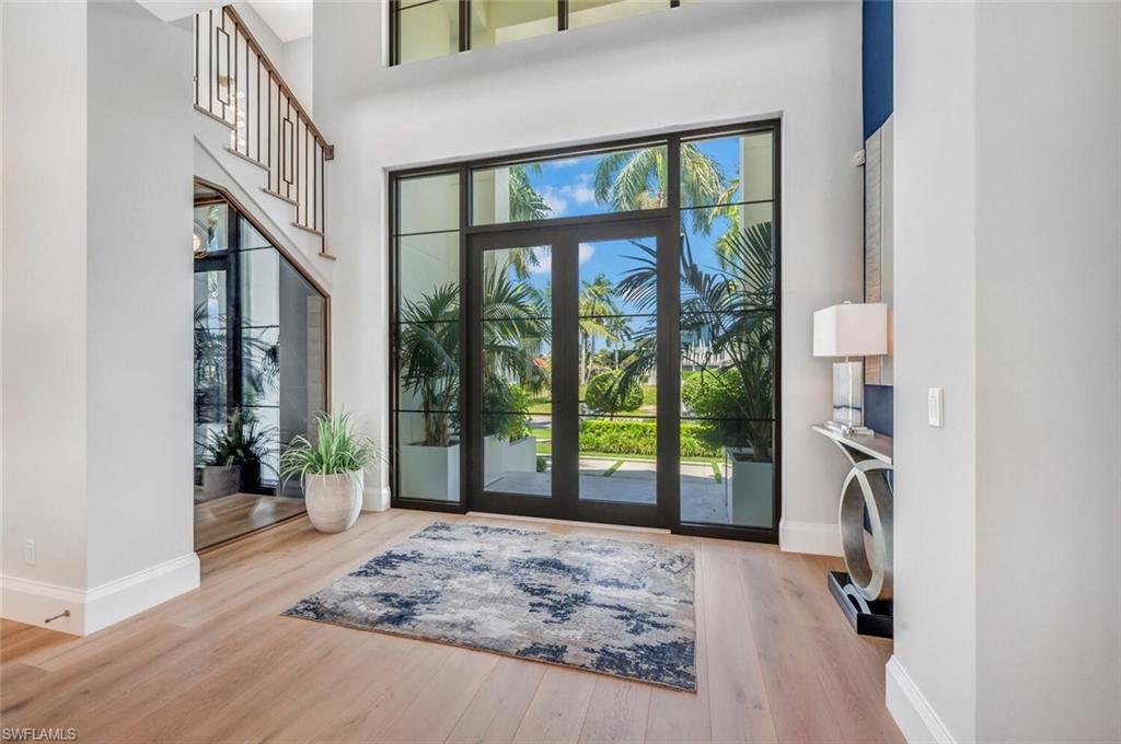 AQUALANE SHORES - Residential Lease