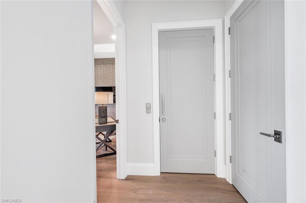 AQUALANE SHORES - Residential Lease
