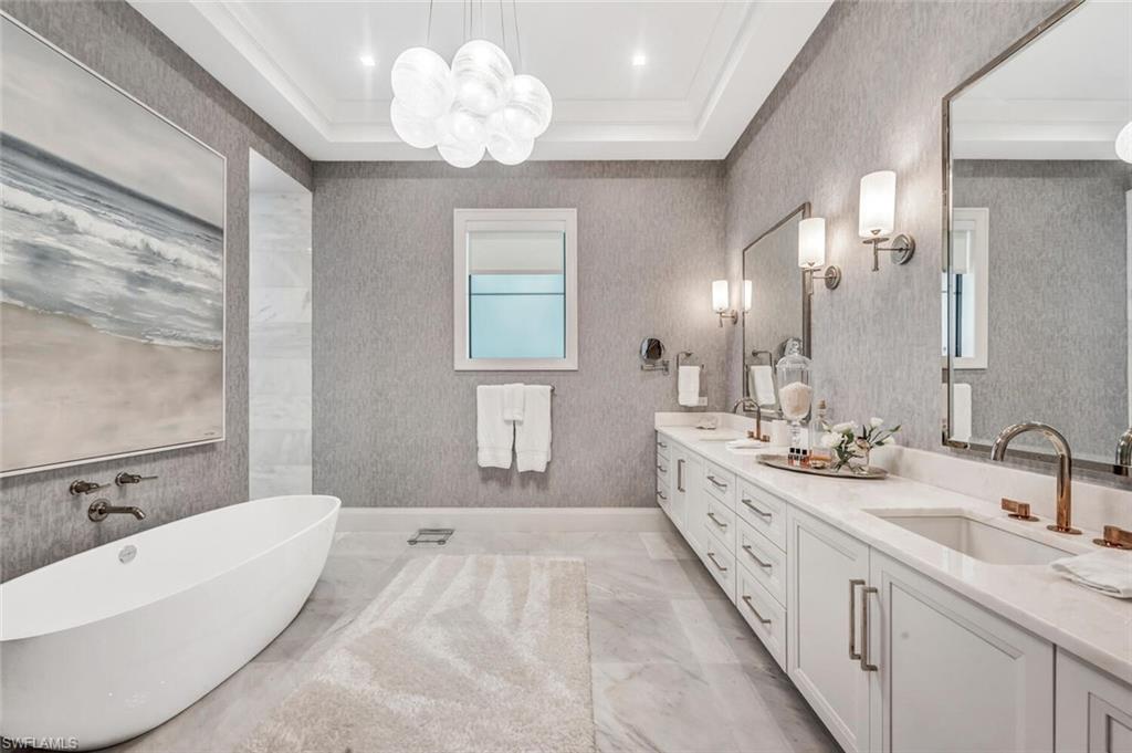 AQUALANE SHORES - Residential Lease