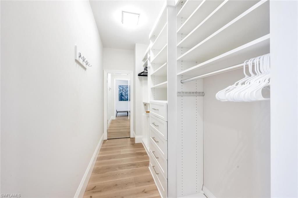AQUALANE SHORES - Residential Lease