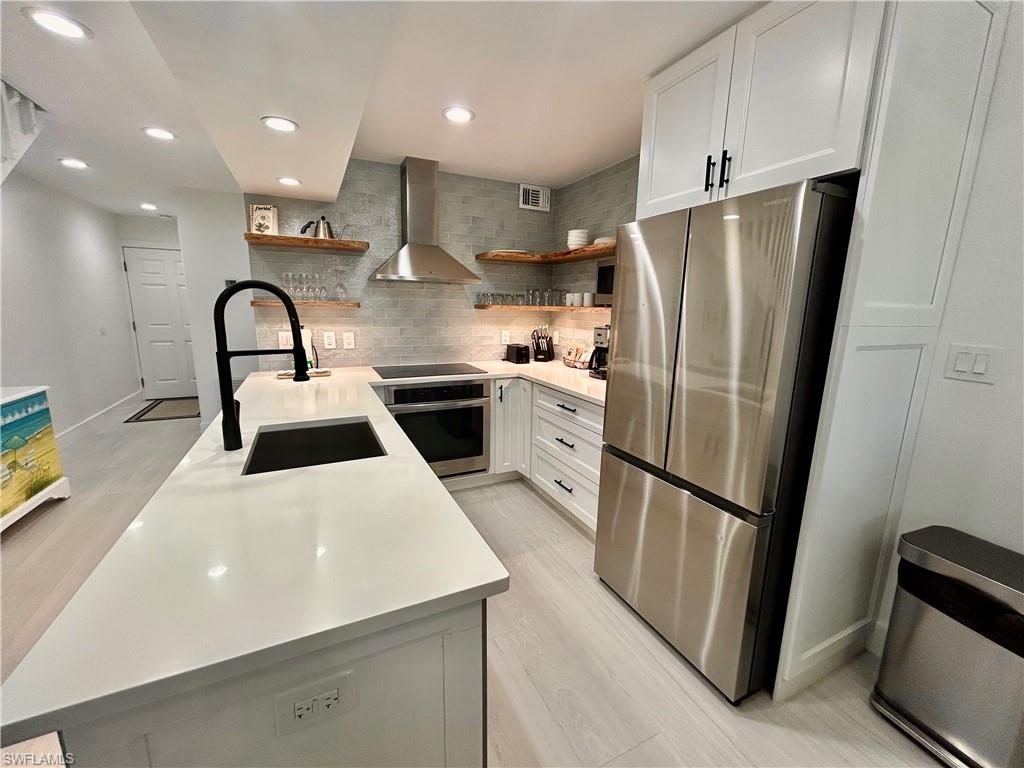 GULF BEACH VILLAS - Residential