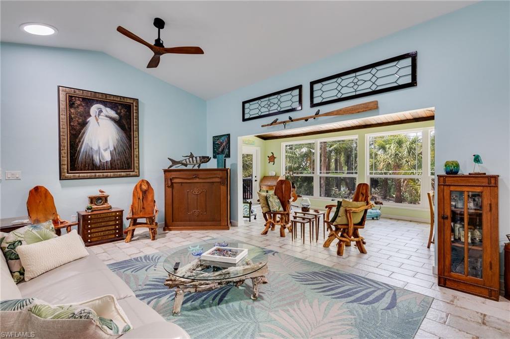 BAYSHORE VILLAGE - Residential
