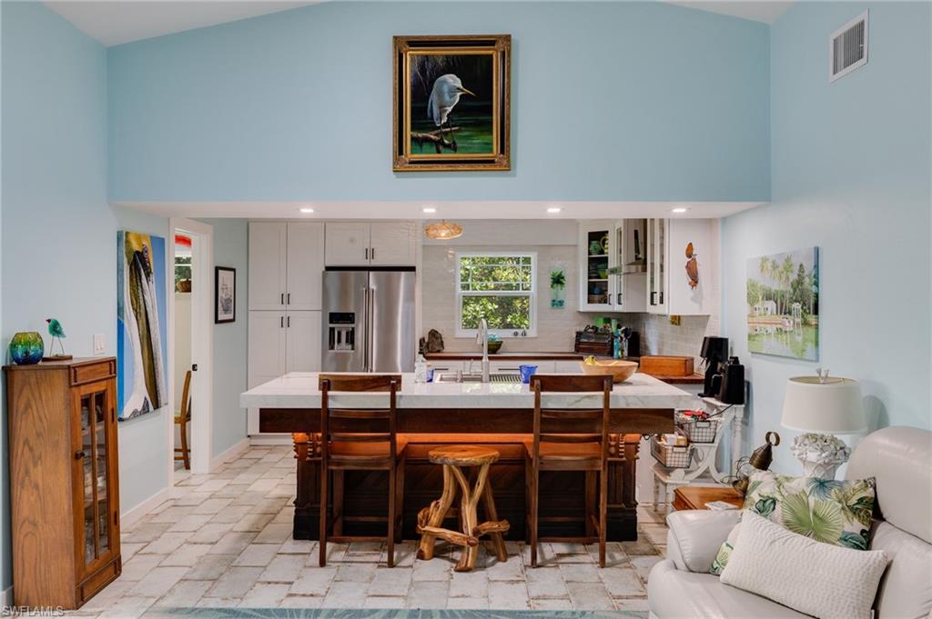 BAYSHORE VILLAGE - Residential