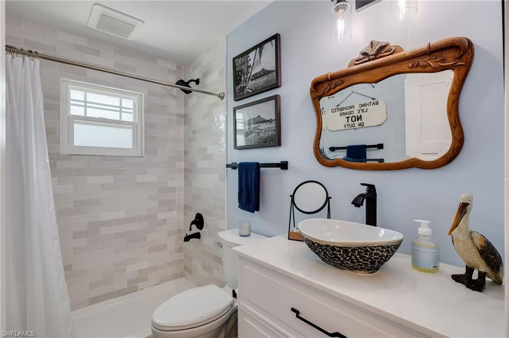 BAYSHORE VILLAGE - Residential