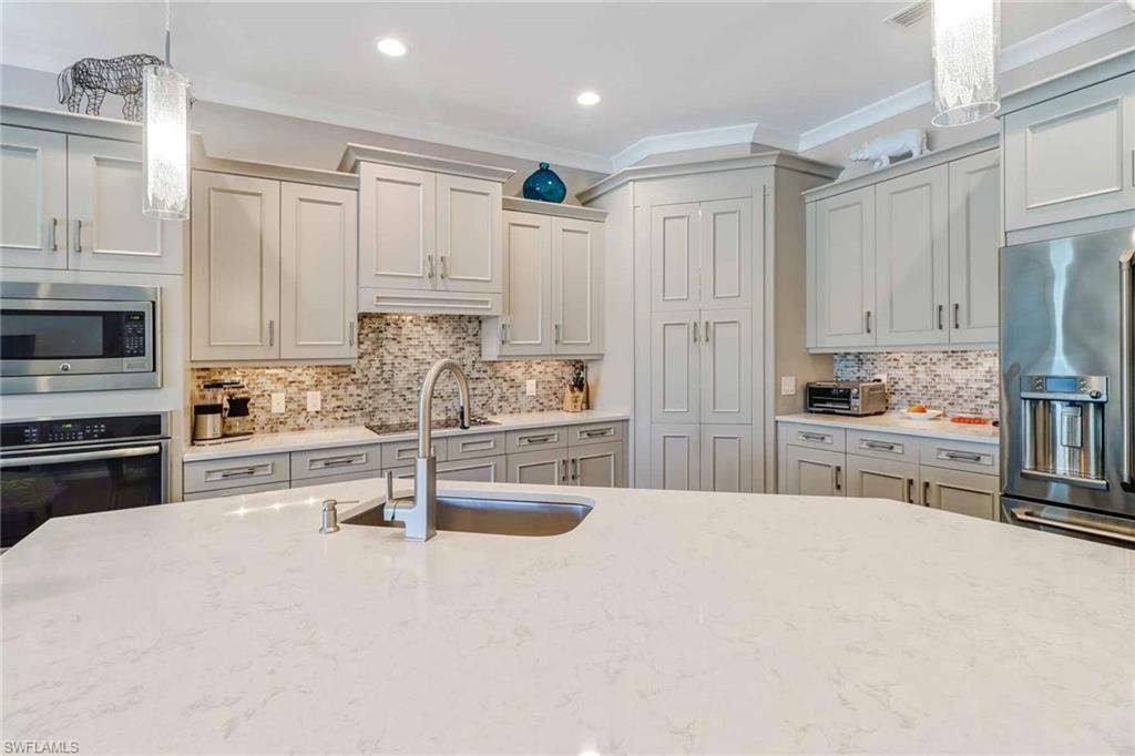 ISLES OF COLLIER PRESERVE - Residential