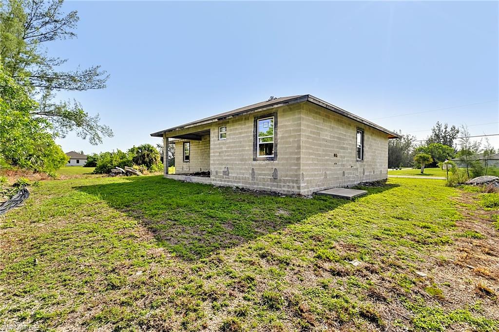 CAPE CORAL - Residential
