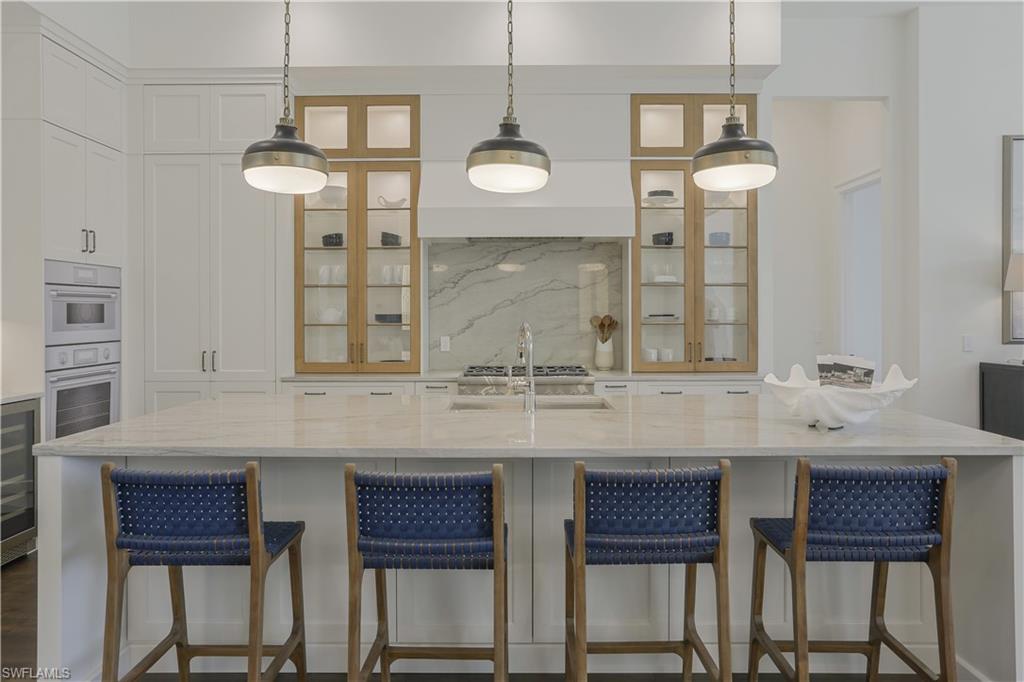 PARK SHORE - Residential