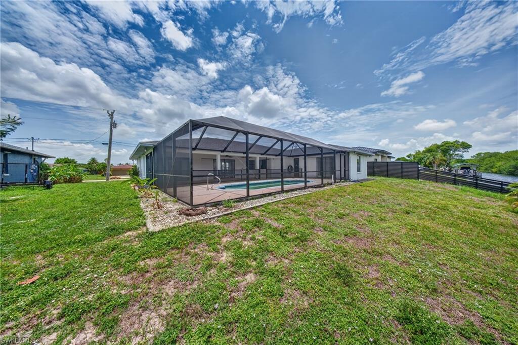 CAPE CORAL - Residential
