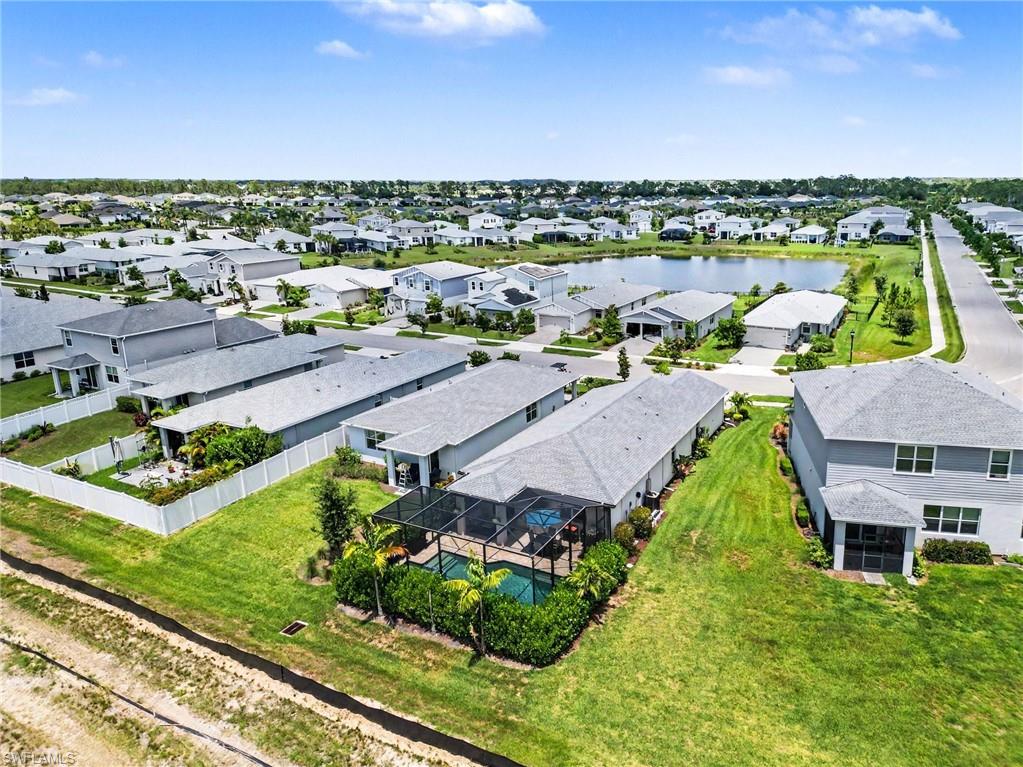 CRESCENT GROVE - Residential