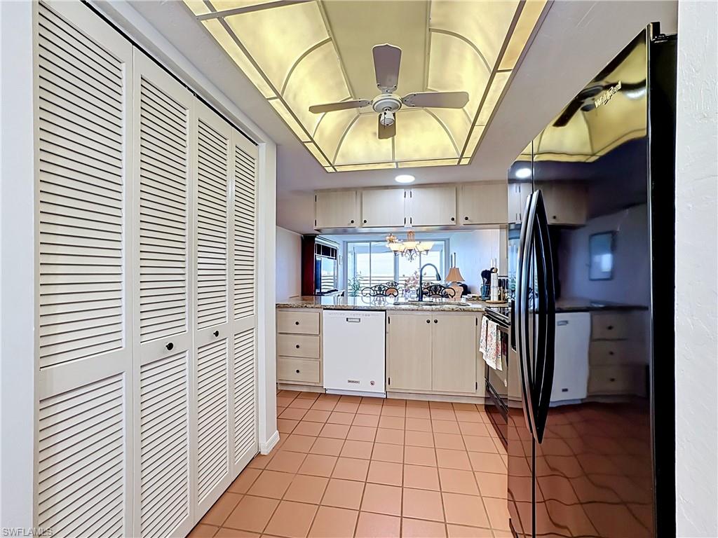 NAPLES WALK - Residential Lease