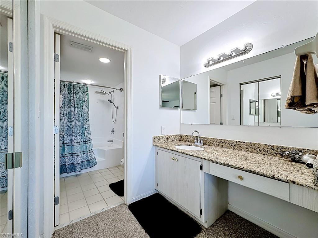 NAPLES WALK - Residential Lease