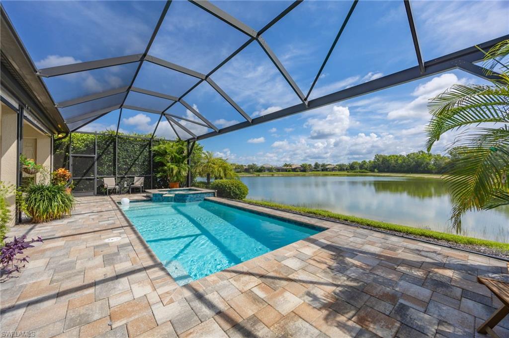WINDING CYPRESS - Residential